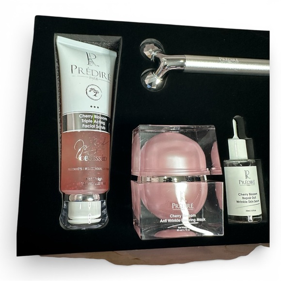 Cherry Blossom Anti Wrinkle Skin Care Collection - Picture 10 of 13